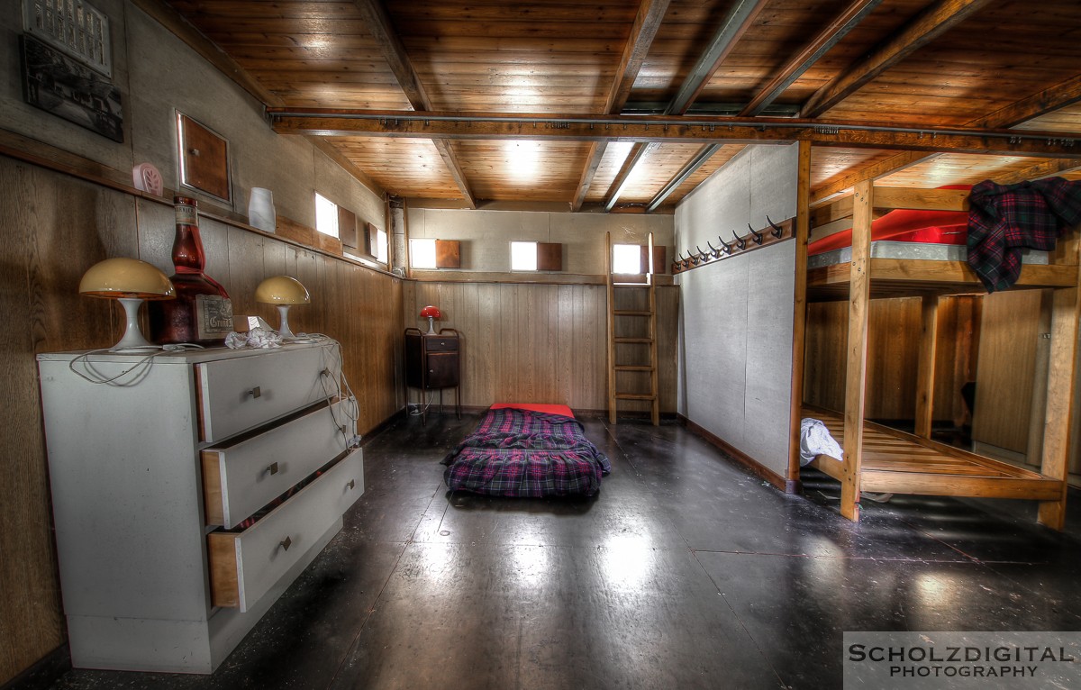 Urbex, Lost Place, HDR, Abandoned, verlassene Orte, verlassen, verlaten, Urban exploration, UE, Belgien, Belgium, Swamp Chalet