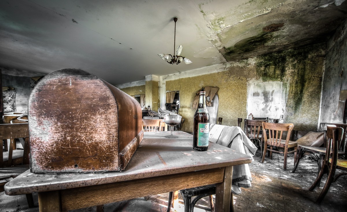 Abandoned, Cafe Flower Valley, HDR, Lost Place, Ost Westfalen, OWL, UE, Urban exploration, Urbex, verlassen, Verlassene Orte, Verlassene Orte in Deutschland, verlaten