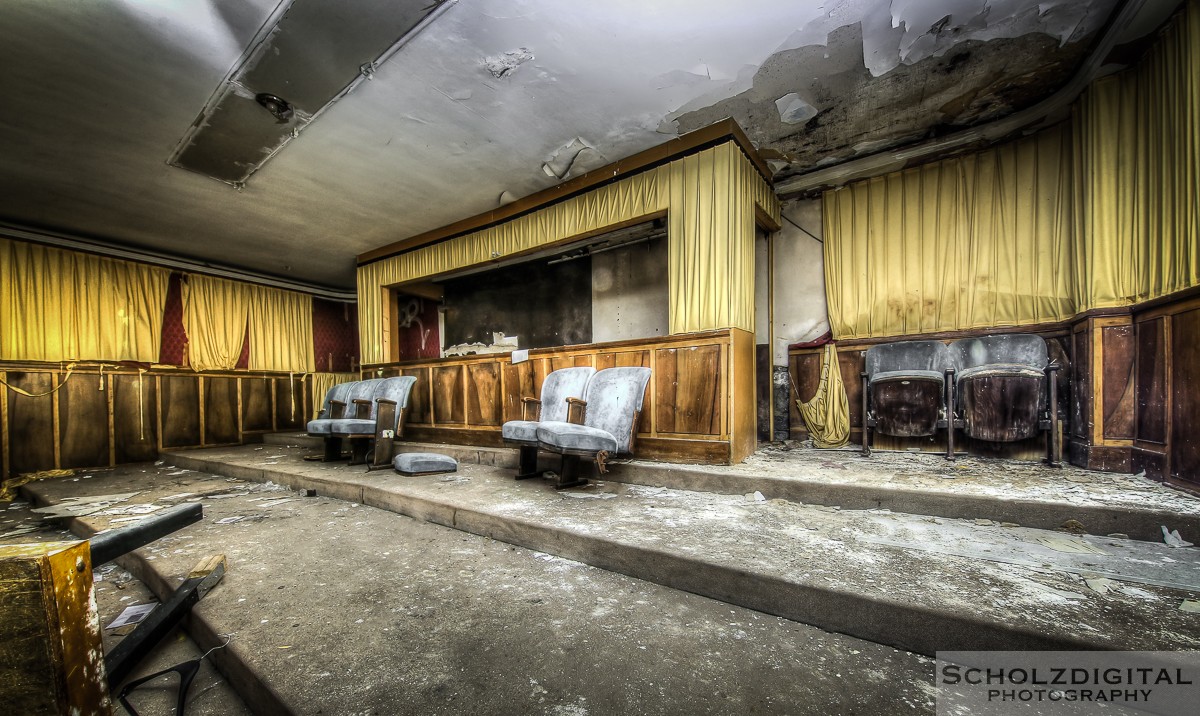 Abandoned, HDR, Hotel Cinema, Lost Place, Ost Westfalen, OWL, UE, Urban exploration, Urbex, verlassen, Verlassene Orte, Verlassene Orte in Deutschland, verlaten, urbex