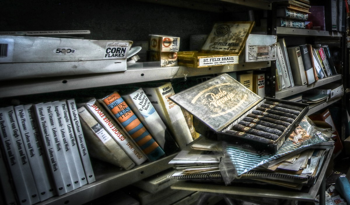 Urbex, Lost Place, HDR, Abandoned, verlassene Orte, verlassen, verlaten, Urban exploration, UE, Maison Paolo Veroneso, Verlassene Orte in Deutschland