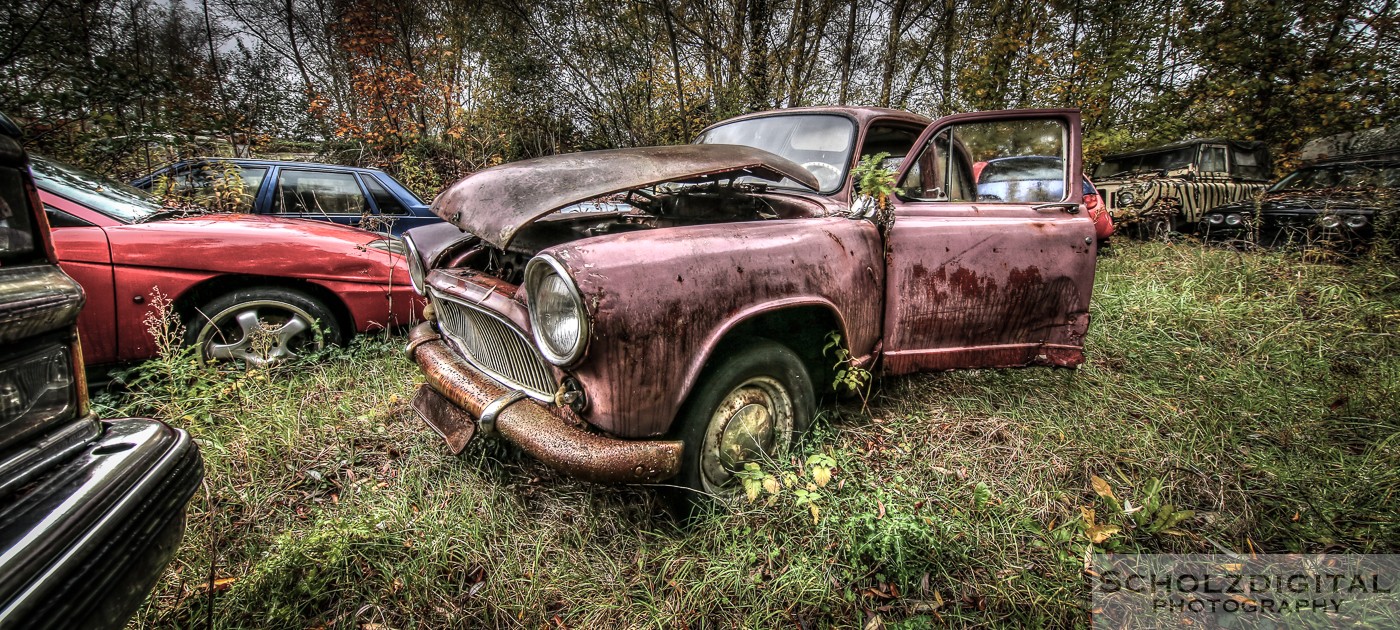 Urbex, Lost Place, HDR, Abandoned, verlassene Orte, verlassen, verlaten, Urban exploration, UE, Verlassene Orte in Belgien, Urbex Belgien, Belgie, Autofriedhof, car graveyard, rostige Autos, Oldtimer