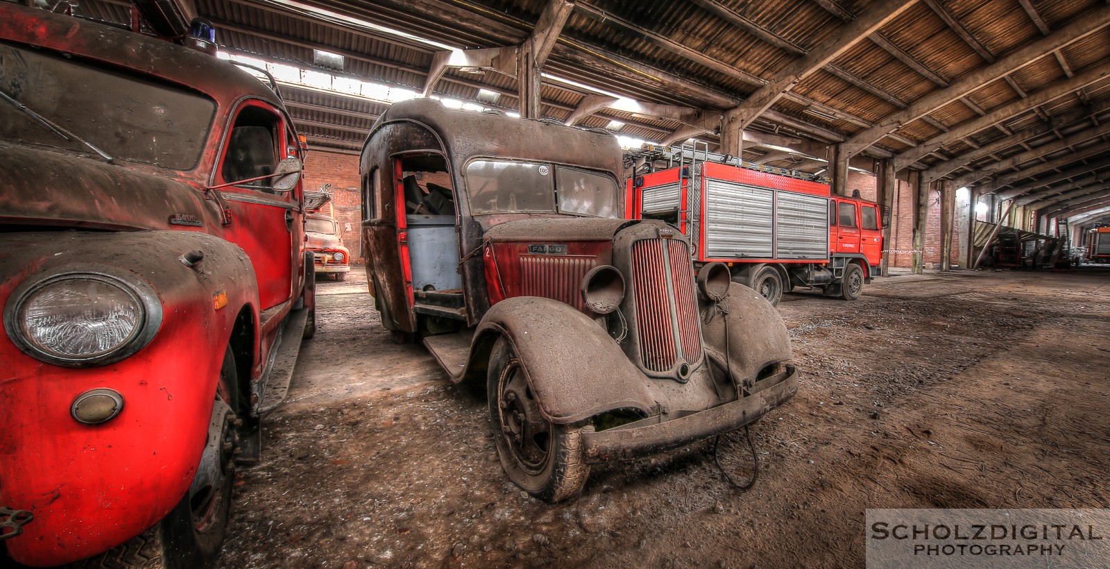 Abandoned, Feuerwehr, Fire Figther Trucks, HDR, Lost Place, UE, Urban exploration, Urbex, verlassen, Verlassene Orte, Verlassene Orte in Belgien, verlaten