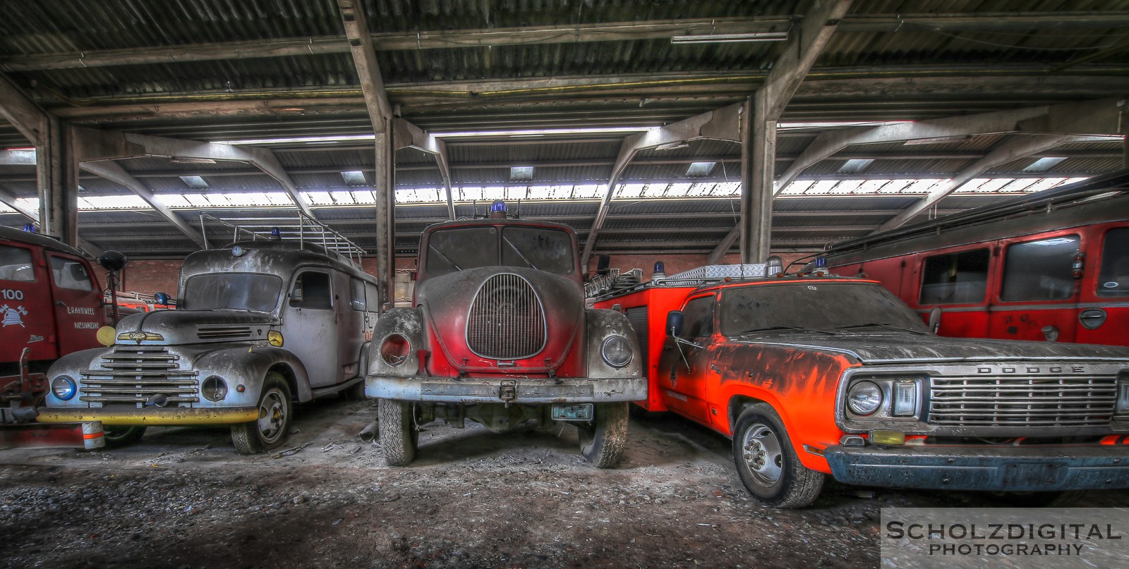 Abandoned, Feuerwehr, Fire Figther Trucks, HDR, Lost Place, UE, Urban exploration, Urbex, verlassen, Verlassene Orte, Verlassene Orte in Belgien, verlaten