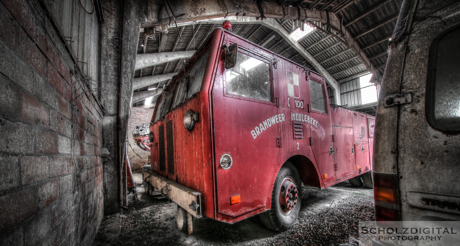 Abandoned, Feuerwehr, Fire Figther Trucks, HDR, Lost Place, UE, Urban exploration, Urbex, verlassen, Verlassene Orte, Verlassene Orte in Belgien, verlaten