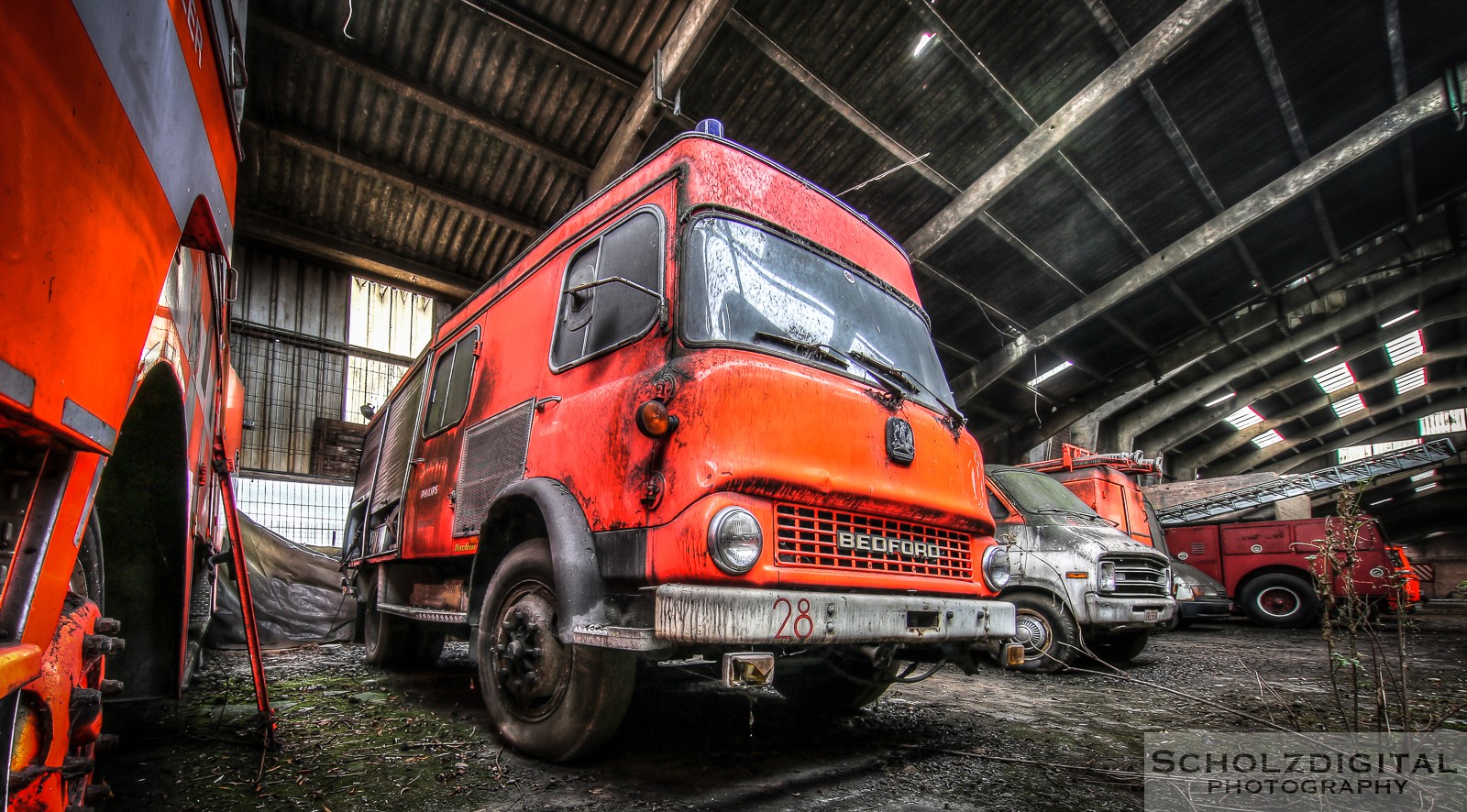 Abandoned, Feuerwehr, Fire Figther Trucks, HDR, Lost Place, UE, Urban exploration, Urbex, verlassen, Verlassene Orte, Verlassene Orte in Belgien, verlaten