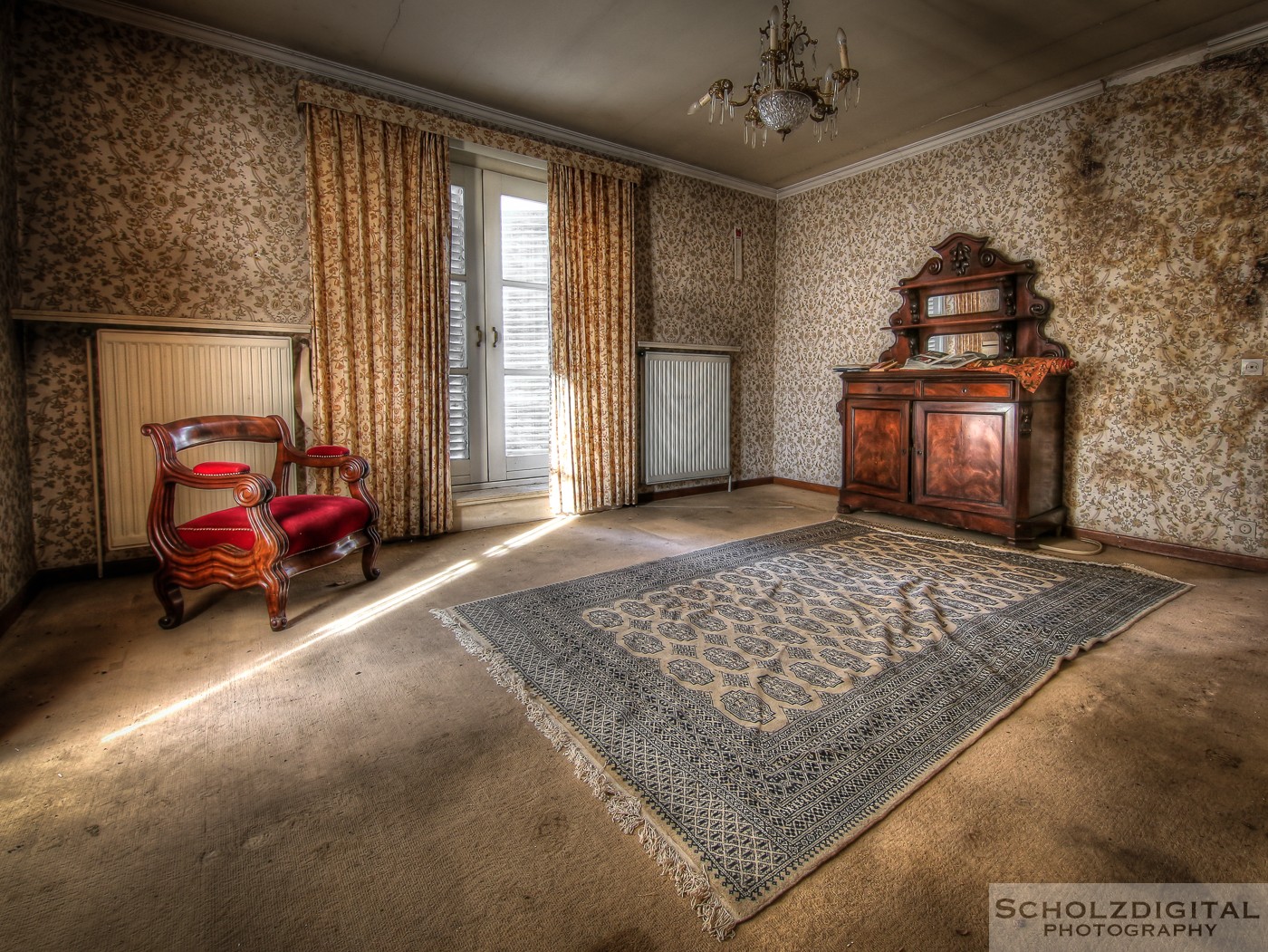 Urbex, Lost Place, HDR, Abandoned, verlassene Orte, verlassen, verlaten, Urban exploration, UE, Puppenwald, Verlassene Orte in Belgien, Villa Baron, Urbex Belgien, Belgie, Villa, Manoir,