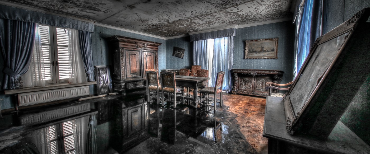 Urbex, Lost Place, HDR, Abandoned, verlassene Orte, verlassen, verlaten, Urban exploration, UE, Puppenwald, Verlassene Orte in Belgien, Villa Baron, Urbex Belgien, Belgie, Villa, Manoir,