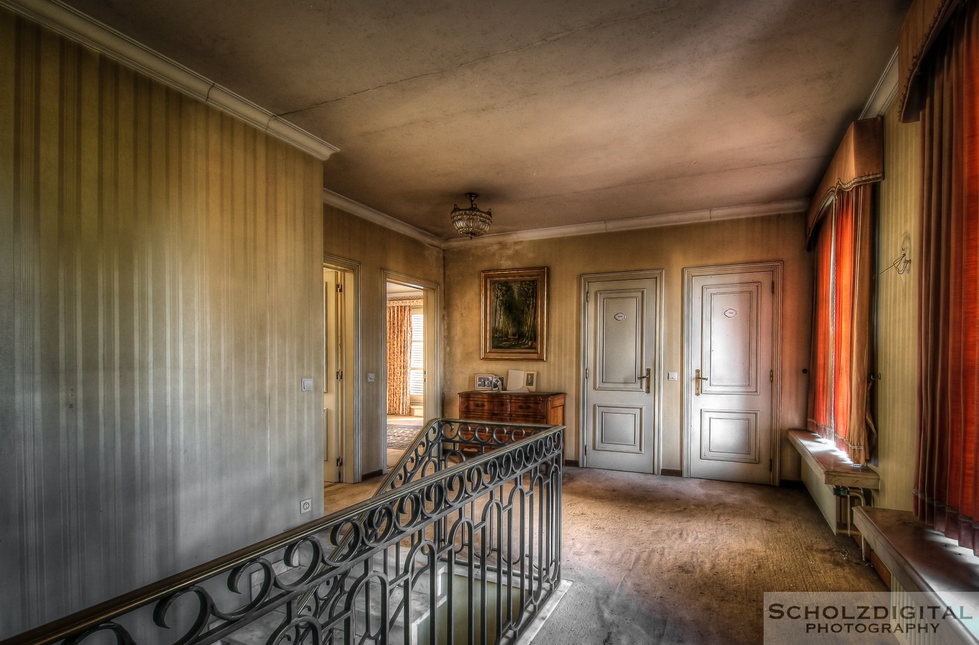 Urbex, Lost Place, HDR, Abandoned, verlassene Orte, verlassen, verlaten, Urban exploration, UE, Puppenwald, Verlassene Orte in Belgien, Villa Baron, Urbex Belgien, Belgie, Villa, Manoir,