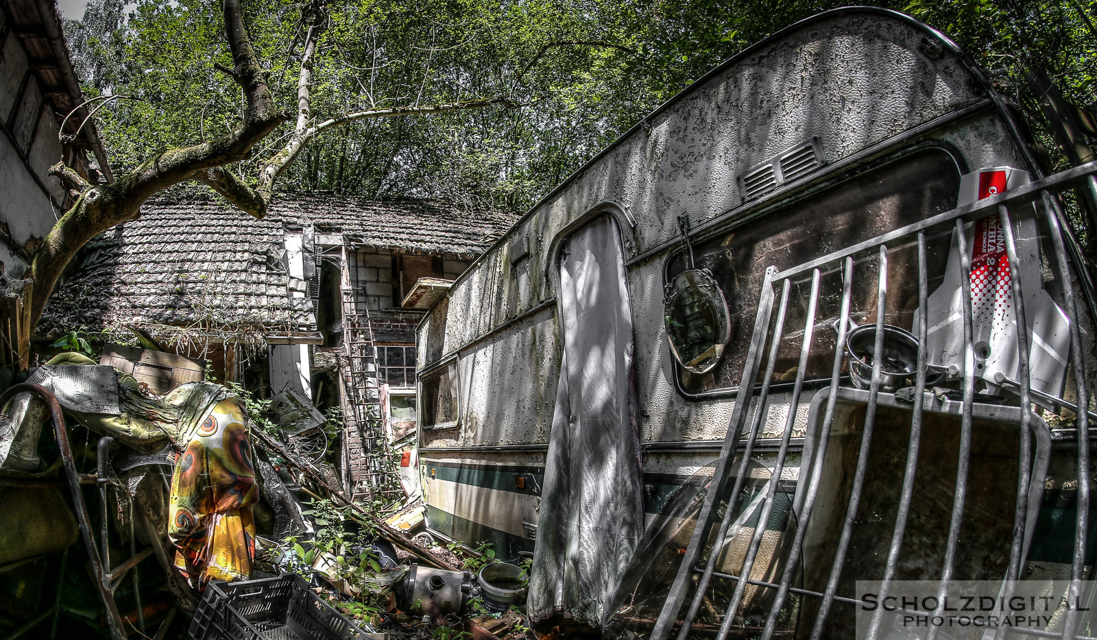 Abandoned, Bauernhof, Ferme Playboy, HDR, Lost Place, UE, Urban exploration, Urbex, verlassen, Verlassene Orte, Verlassene Orte in Belgien, verlaten