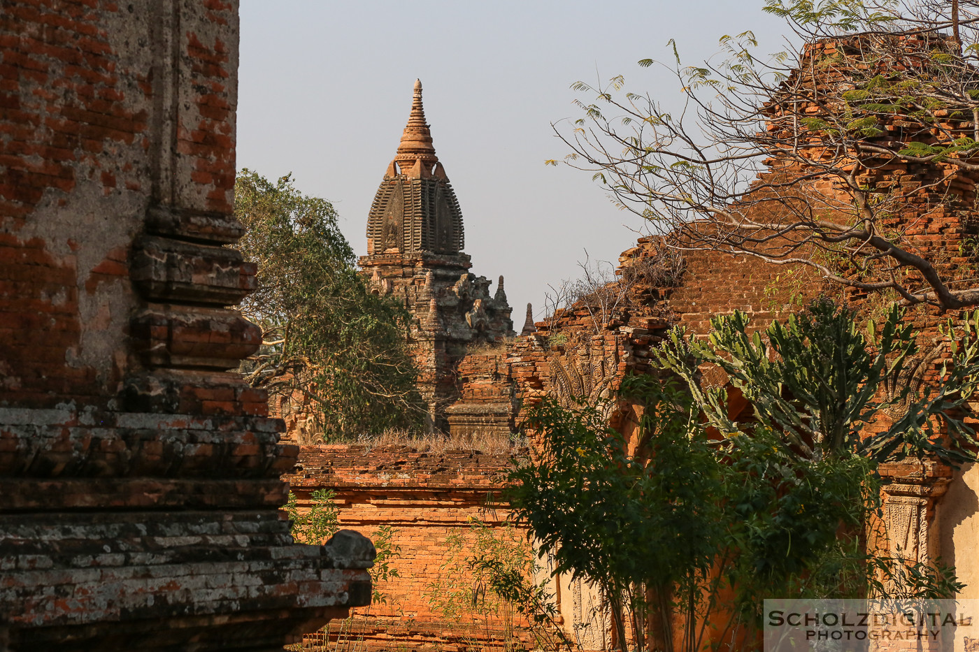 Urbex, Lost Place, Abandoned, verlassene Orte, verlassen, verlaten, Urban exploration, Bagan, Travelling, Myanmar, Birma, Burma, Tambadipa, tempel, tempelfeld, Buddha, Mandalay-Division,