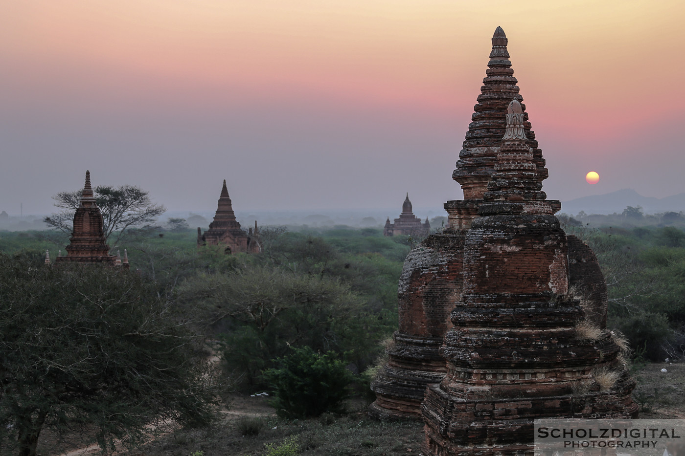 Urbex, Lost Place, Abandoned, verlassene Orte, verlassen, verlaten, Urban exploration, Bagan, Travelling, Myanmar, Birma, Burma, Tambadipa, tempel, tempelfeld, Buddha, Mandalay-Division,