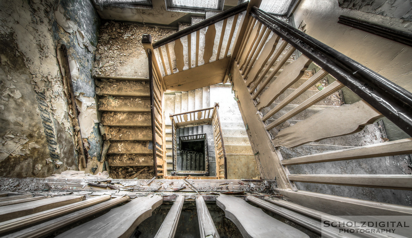 Abandoned, beelden, Decay, Erzgebirge, forgotten, Hotel Atlantis, Lost Place, Ost, Osten, Sachsen, Schimmelbude, Schimmelhotel, Urban exploration, Urbex, urbexlocatie, verlassen, Verlassene Orte