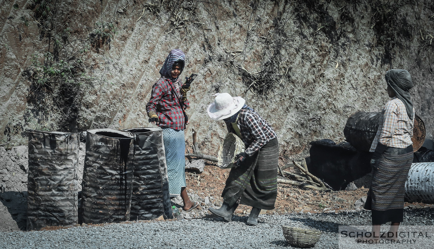 Asia, Bauarbeiter, Baustelle, Birma, Burma, Exploring, Myanmar, Southeastasia, Straßenbau, tagelöhner, Travelling, road construction, Backpacker