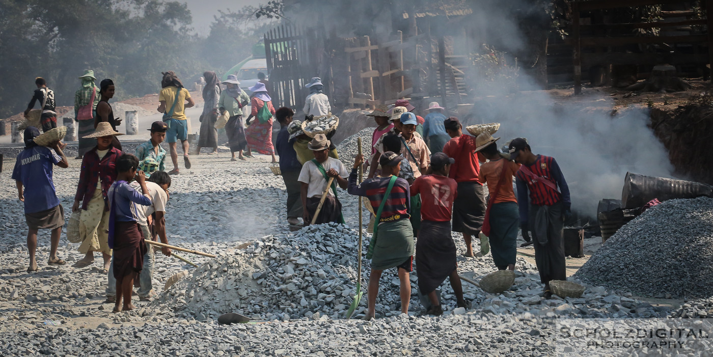 Asia, Bauarbeiter, Baustelle, Birma, Burma, Exploring, Myanmar, Southeastasia, Straßenbau, tagelöhner, Travelling, road construction, Backpacker