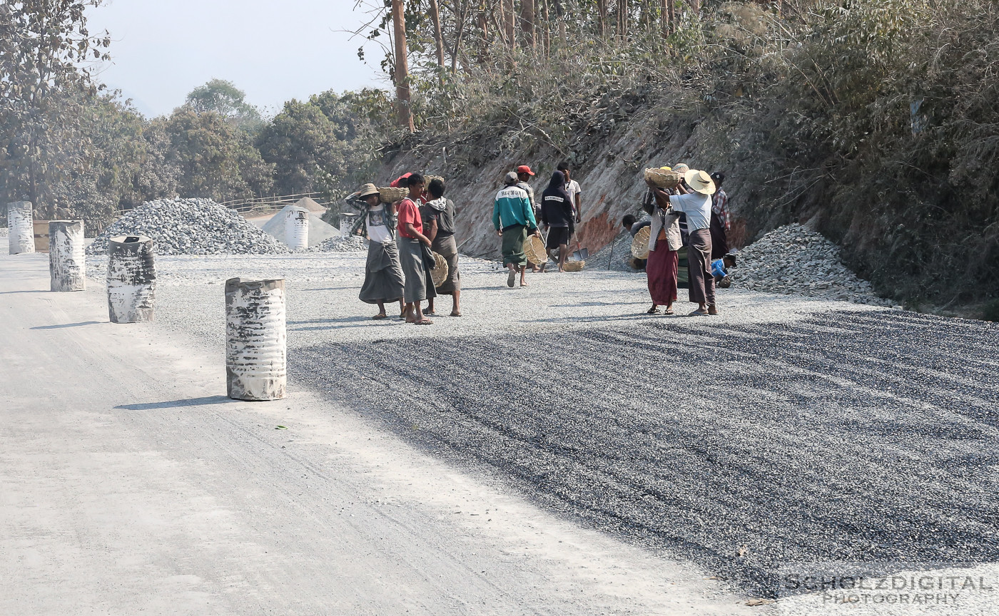 Asia, Bauarbeiter, Baustelle, Birma, Burma, Exploring, Myanmar, Southeastasia, Straßenbau, tagelöhner, Travelling, road construction, Backpacker