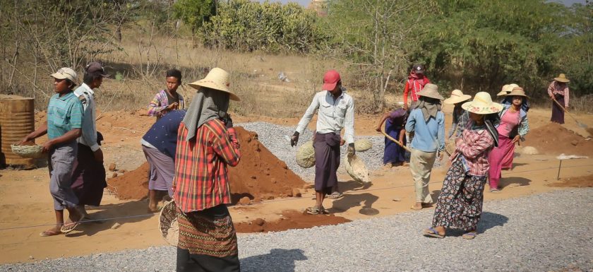 Asia, Bauarbeiter, Baustelle, Birma, Burma, Exploring, Myanmar, Southeastasia, Straßenbau, tagelöhner, Travelling, road construction,