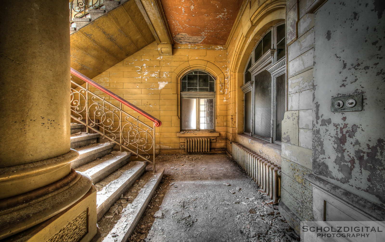 Abandoned, beelden, Decay, forgotten, Lost Place, Ost, Osten, Sachsen, Urban exploration, Urbex, urbexlocatie, verlassen, Verlassene Orte, Villa Klappstock