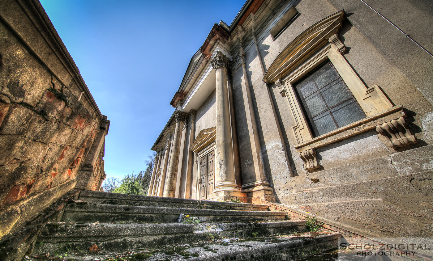 Abandoned, Abandoned Church, beelden, Decay, forgotten, Lost Place, Urban exploration, Urbex, urbexlocatie, verlassen, verlassene Kirche, Verlassene Orte