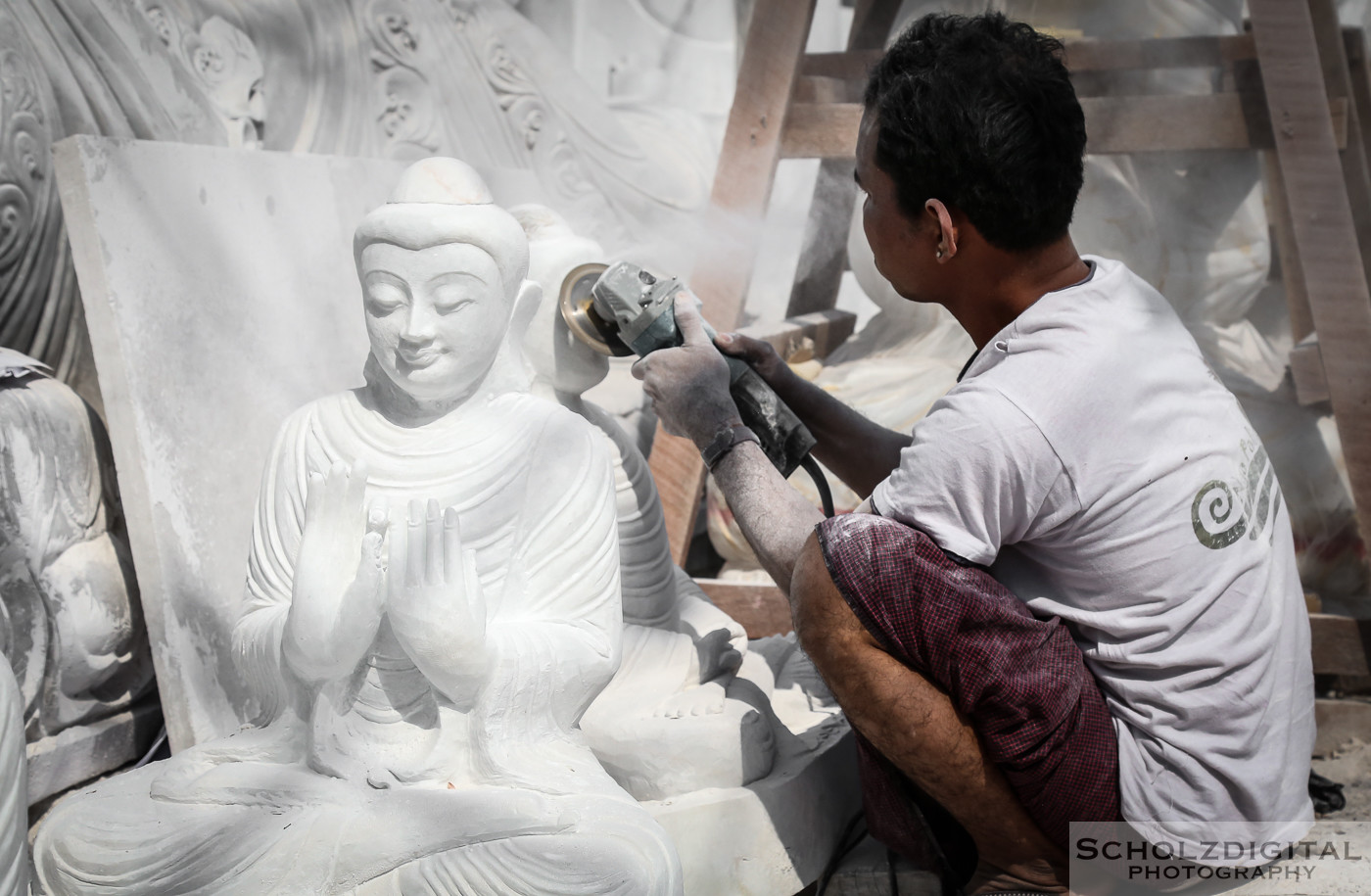 Birma, Buddha, Burma, Exploring, Figuren, Figurs, Handwerk, Mandalay, Marble, Marmor, Myanmar, Statuen, Steinmetz, Travelling, Reisebericht, Skulpturen