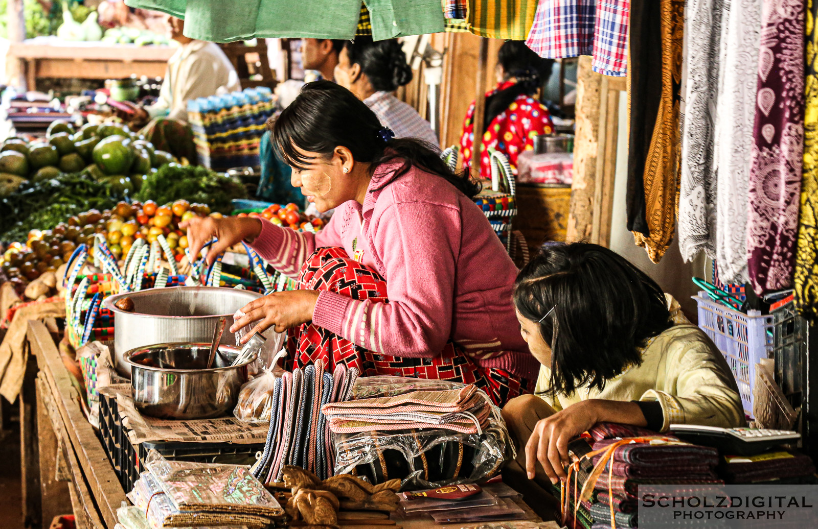 Exploring, Travelling, Myanmar, Mandalay, Birma, Burma, Nyaung-Oo-Markt, Streetphotography, Travelling, Wanderlust, Southeastasia, asia, travel, globetrotter, travelphotography, Bagan, Markt, Market