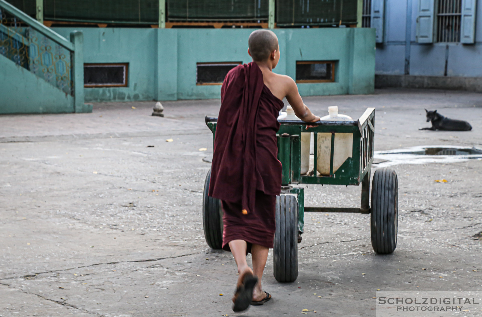 Monastery Primary School,Myanmar, Travelling,Asia, Bagan, Birma, Burma, Exploring, globetrotter, Irrawaddy, Mandalay, Southeastasia, Streetphotography, travel, Travelling, travelphotography, Wanderlust