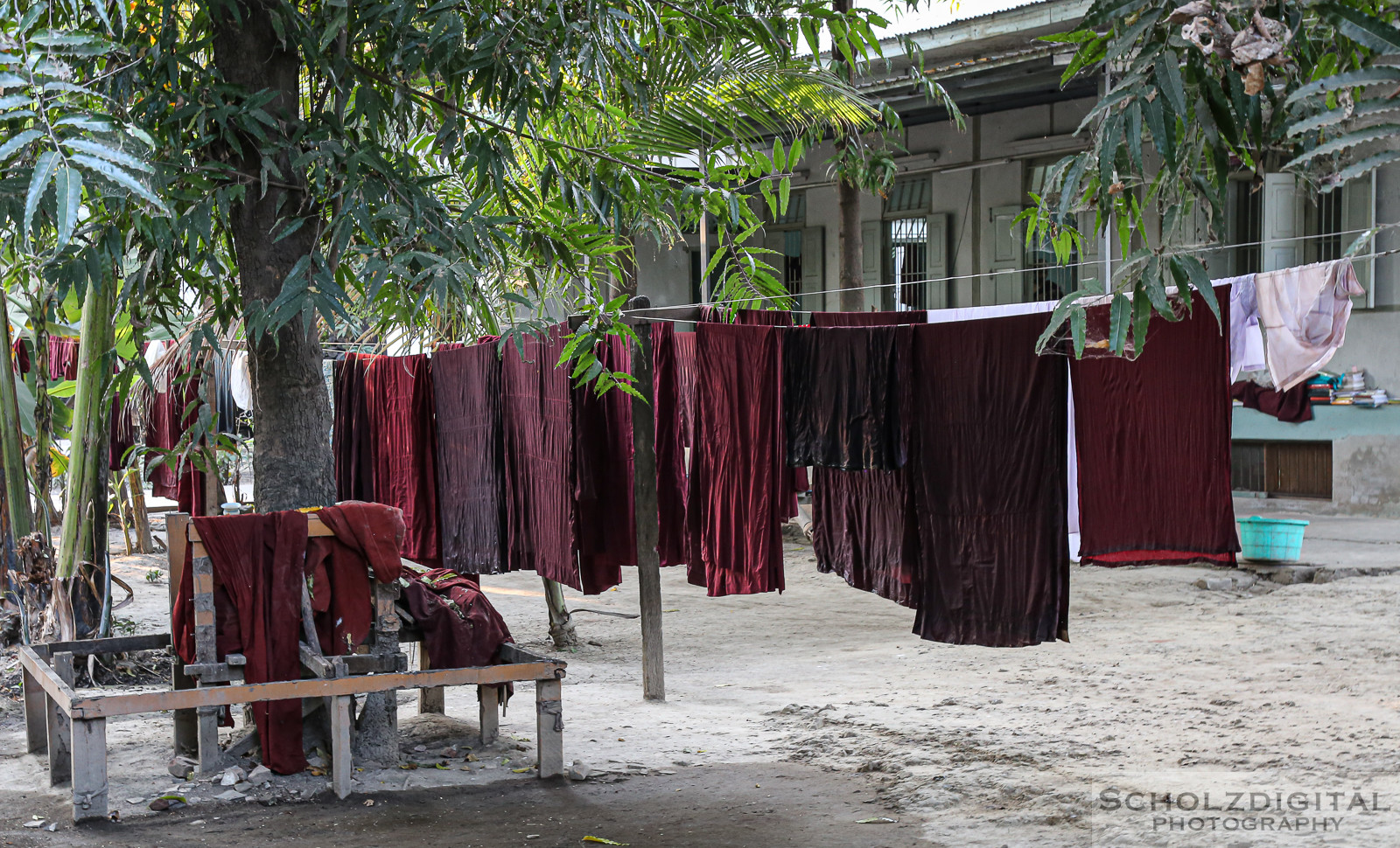 Monastery Primary School,Myanmar, Travelling,Asia, Bagan, Birma, Burma, Exploring, globetrotter, Irrawaddy, Mandalay, Southeastasia, Streetphotography, travel, Travelling, travelphotography, Wanderlust