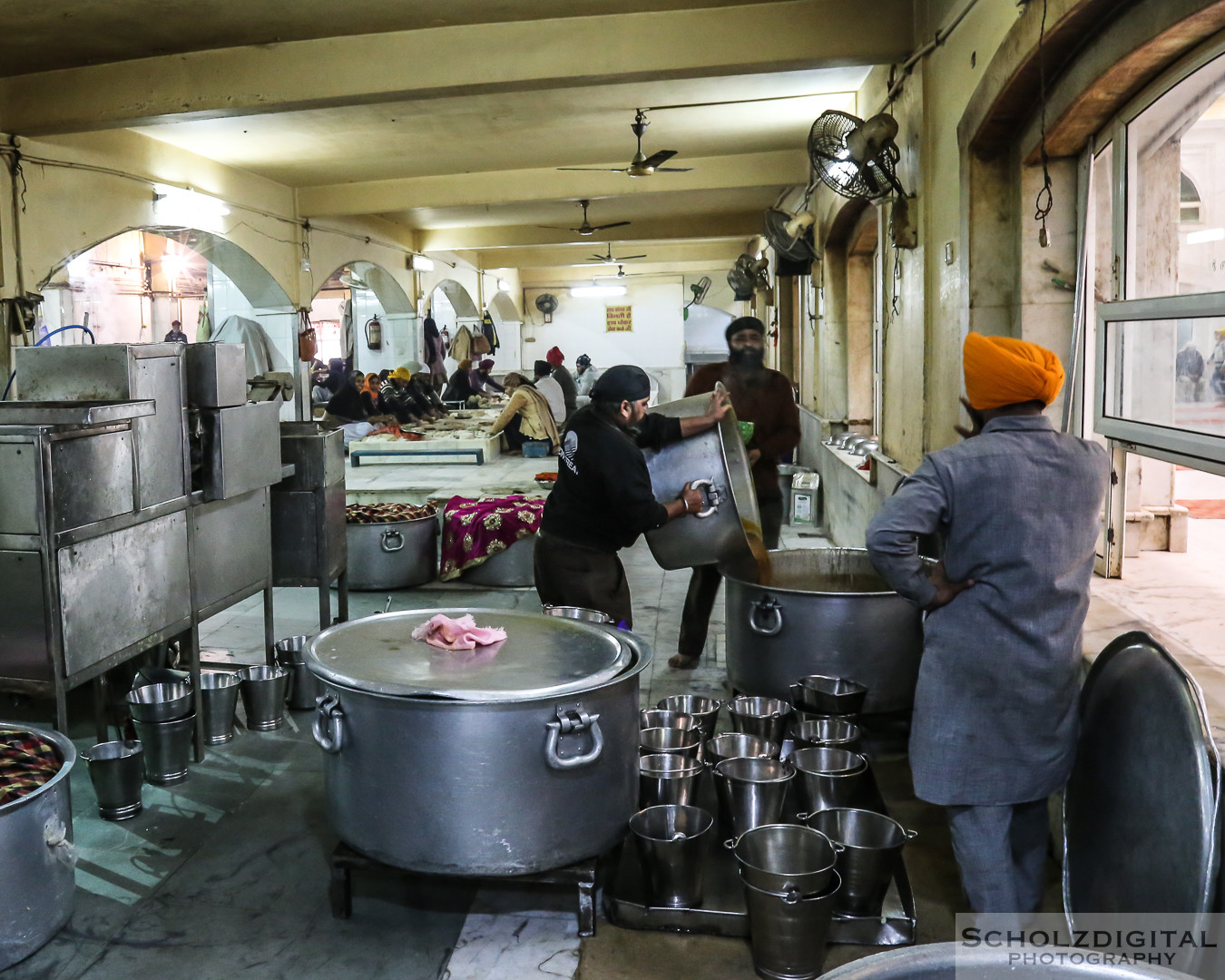 Küche im Gurudwara Bangla Sahib, Sikh-Tempel, New Delhi, Indien, India