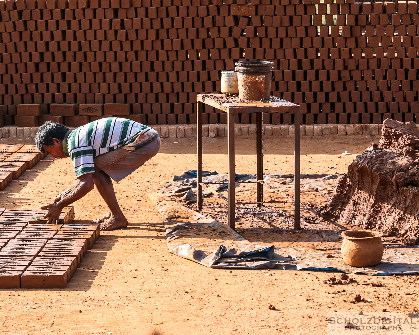 Indien, India, Streetphotography, Rundreise, Tamil Nadu, Streetlife, Ziegelei, Madurai, Ziegeherstellung