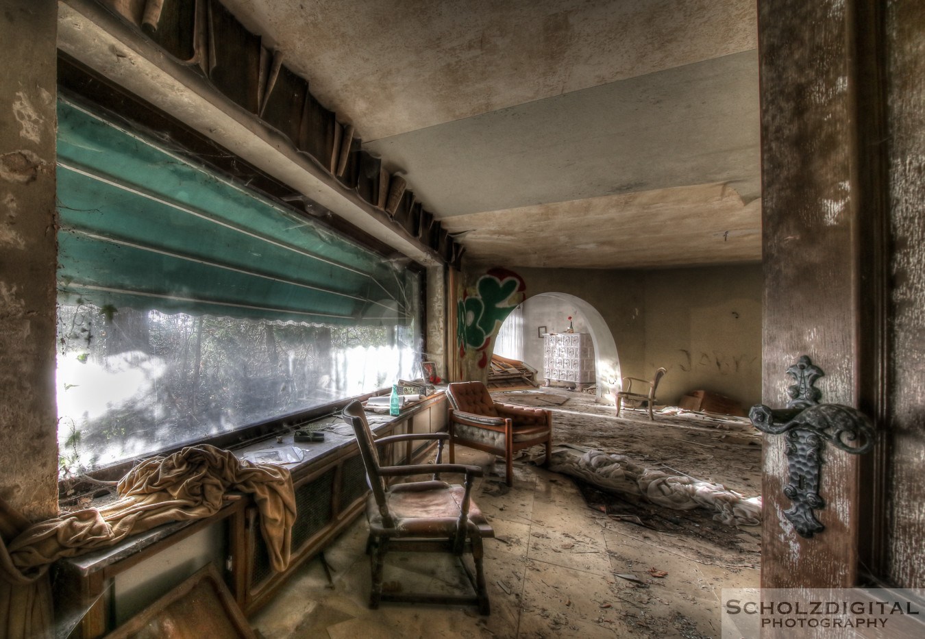 Villa Seaview - urbex im Sauerland Deutschland, verlassene Orte mitten im Wohngebiet