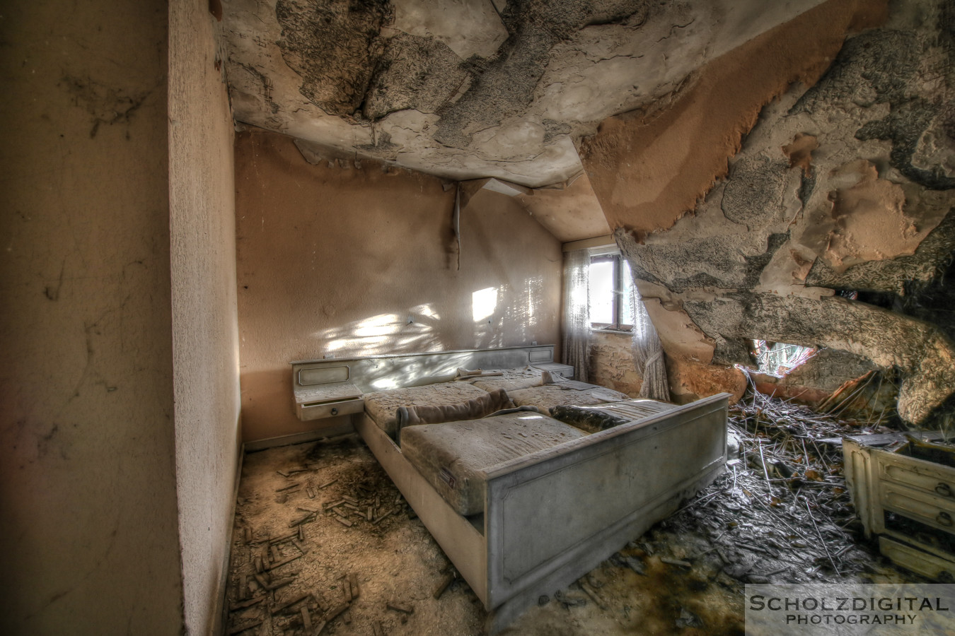 Villa Seaview - urbex im Sauerland Deutschland, verlassene Orte mitten im Wohngebiet