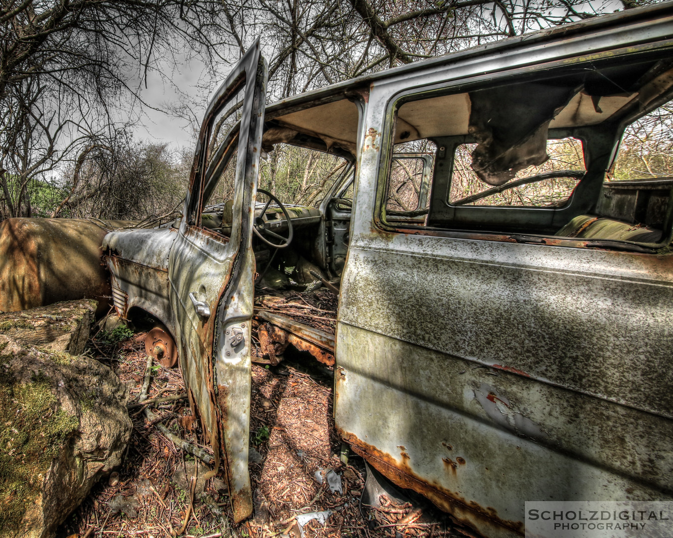 Urbex - verlassene Autos und lost in the forest