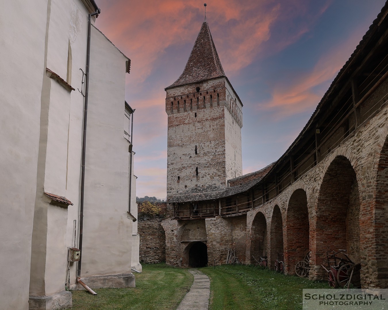 Mosna Meschen Kirchenburg Rumänien