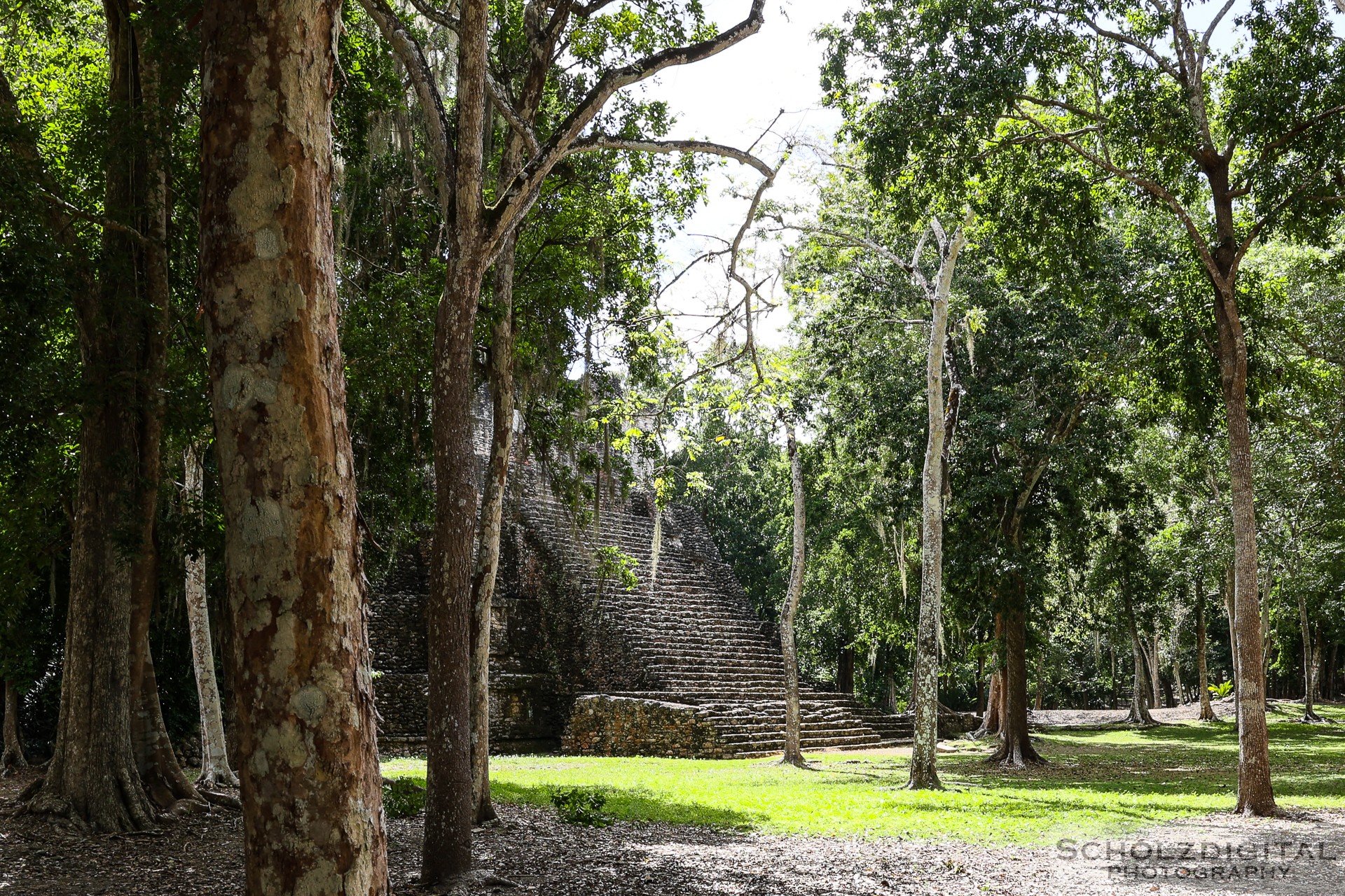 Dzibanche Maya Tempel