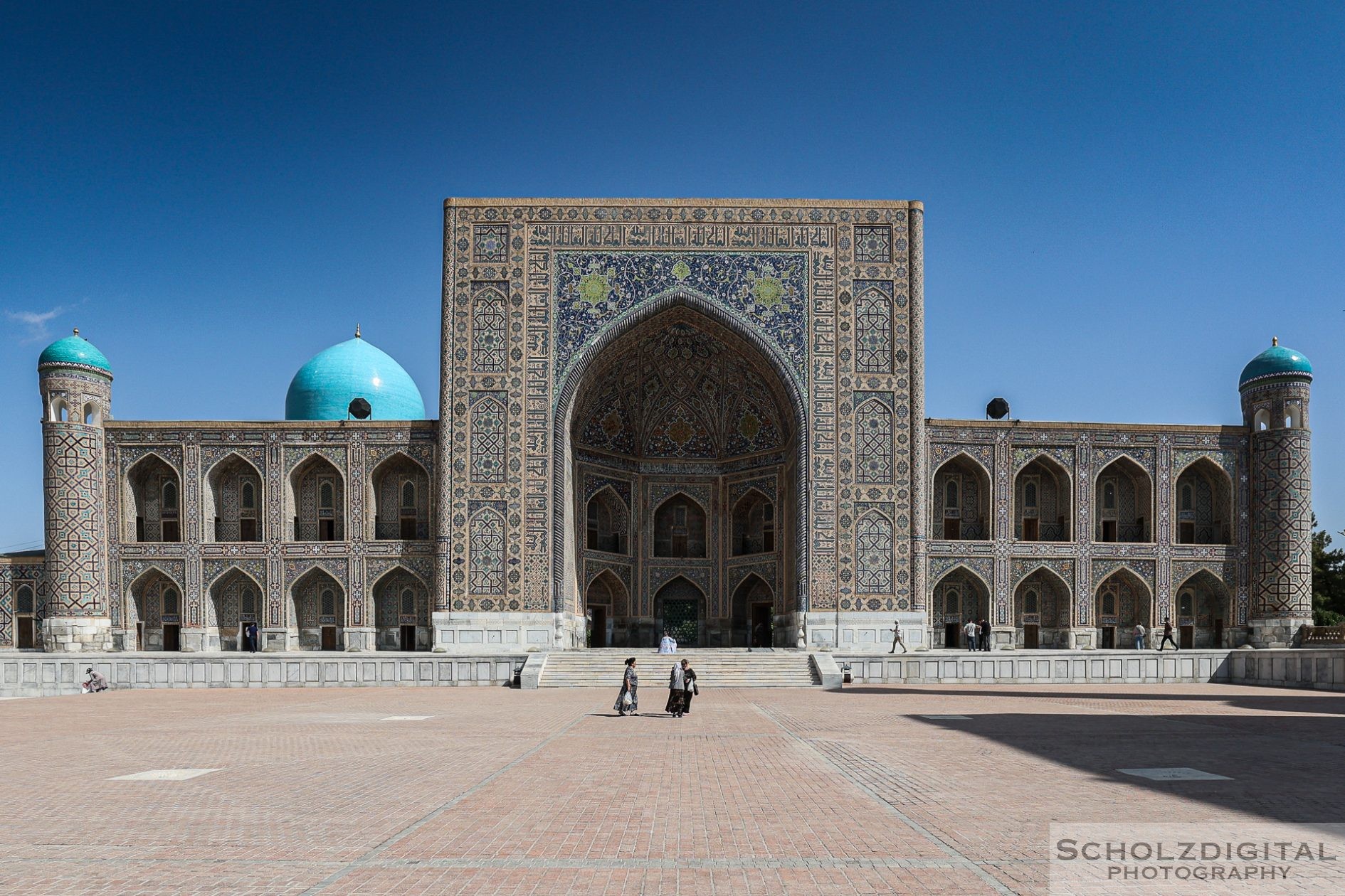 Tilla-Kori-Madrasa