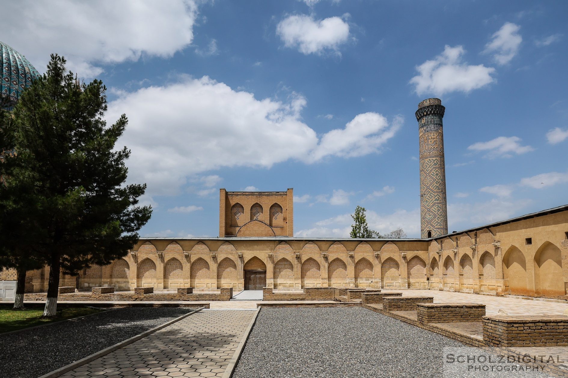 Bibi-Khanym-Mosque