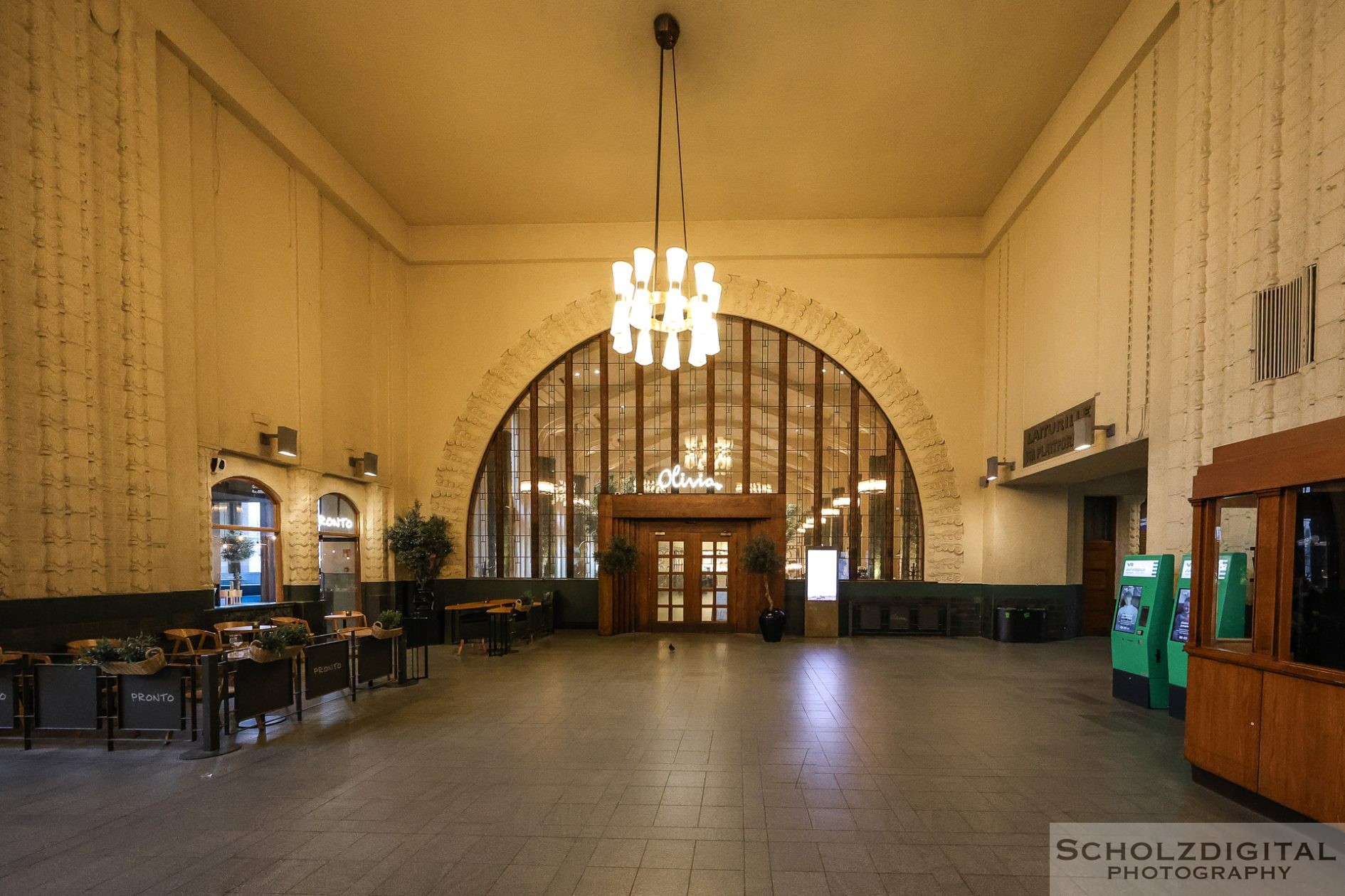 Helsinki Hauptbahnhof Helsingin päärautatieasema