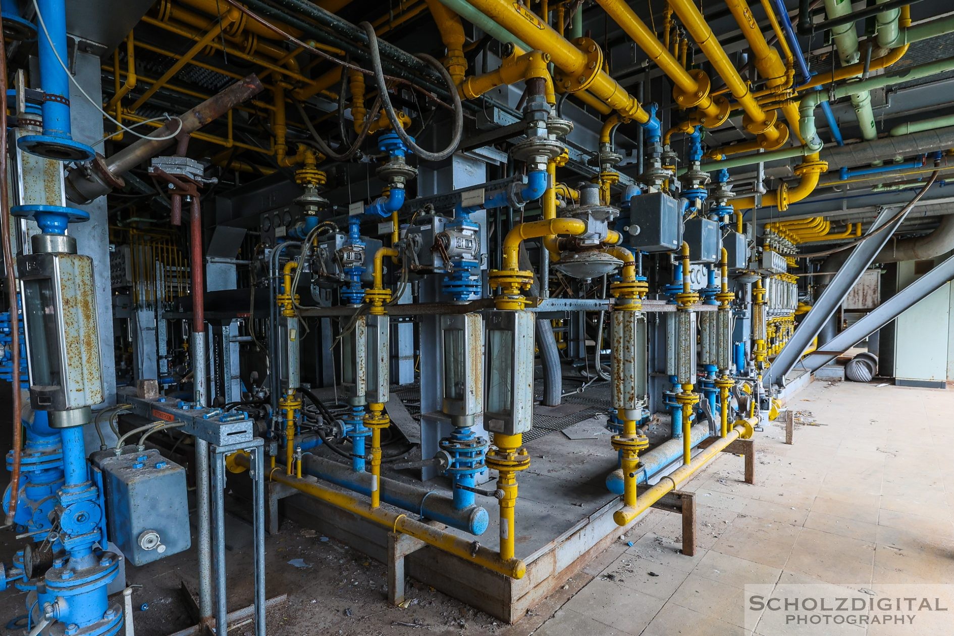 Überreste alter Leuchtmittelproduktion
